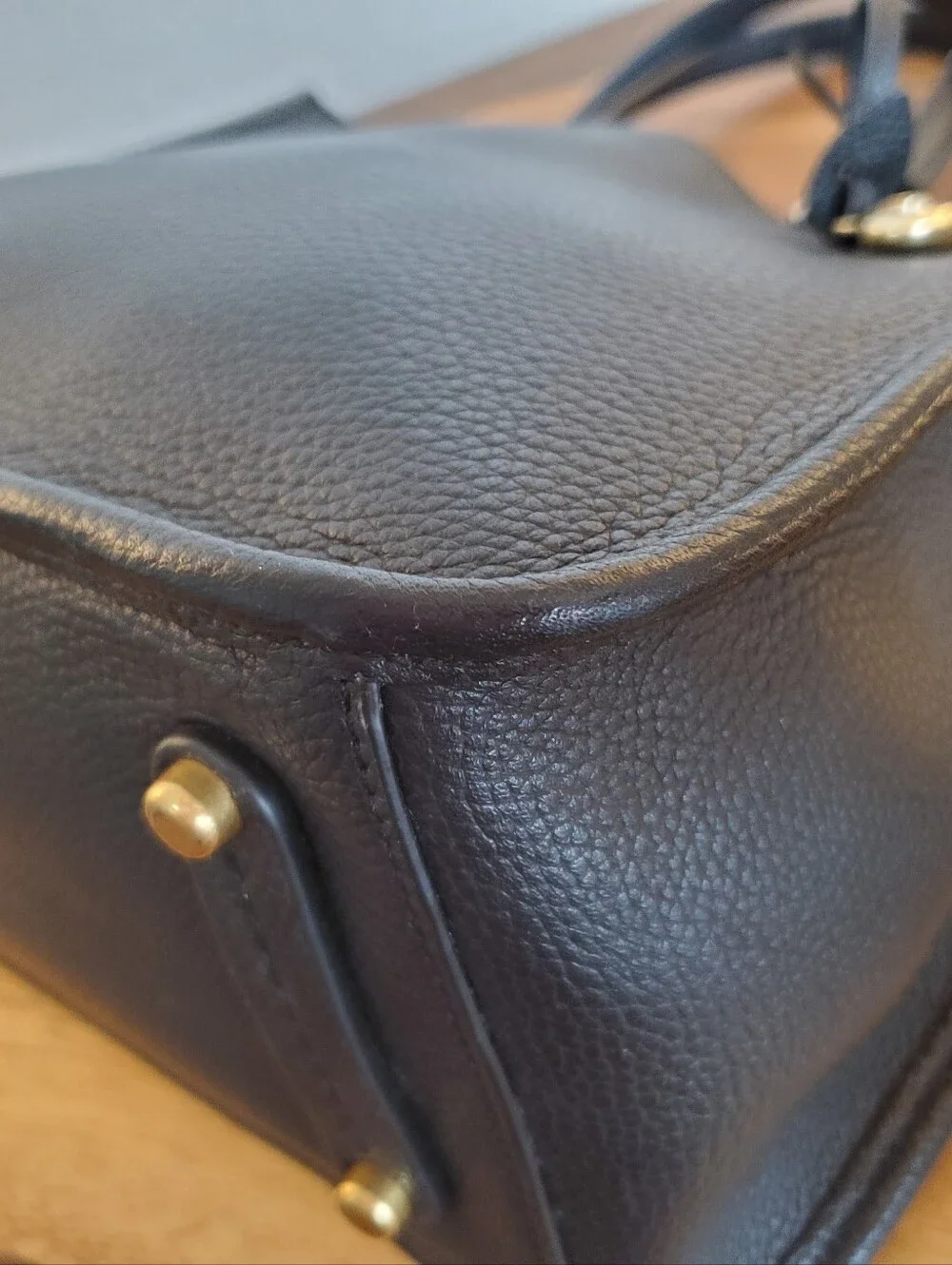 COACH TYLER CARRYALL IN EXCELLENT CONDITION!